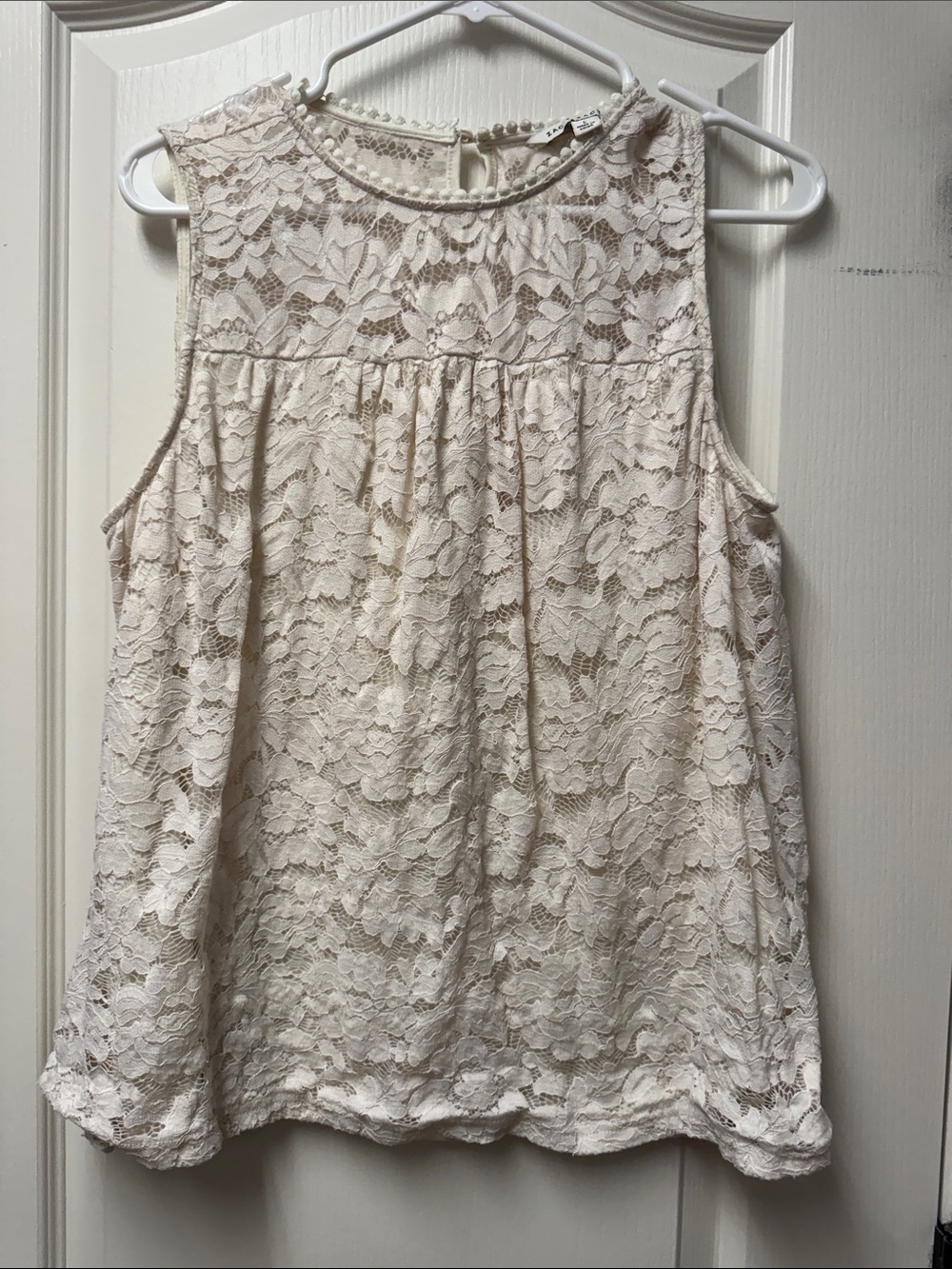Zac & Rachel Cream Lace Sleeveless Blouse